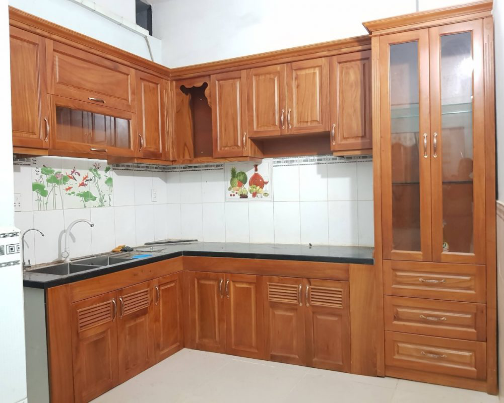 Tủ bếp gỗ đỏ